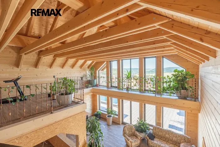 Prodej vily, Králův Dvůr, Pod Lesem, 296 m2