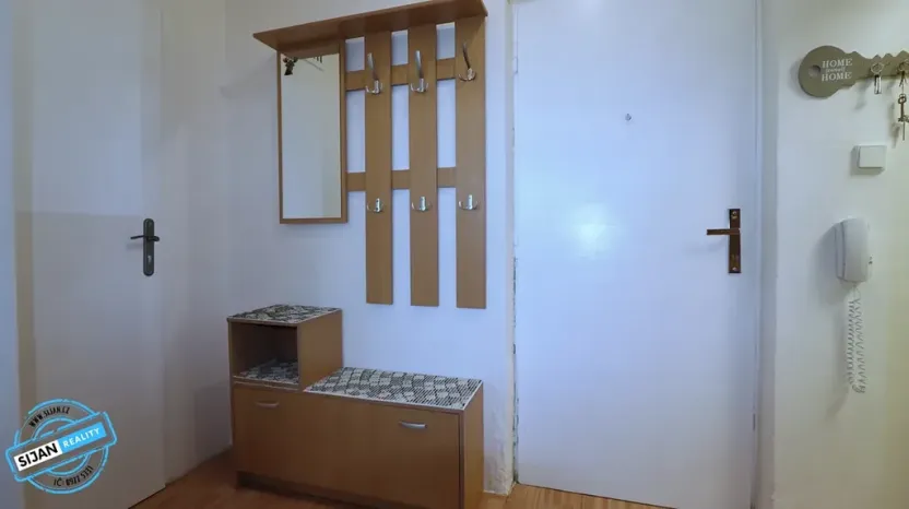 Pronájem bytu 1+1, Krnov, SPC A, 41 m2