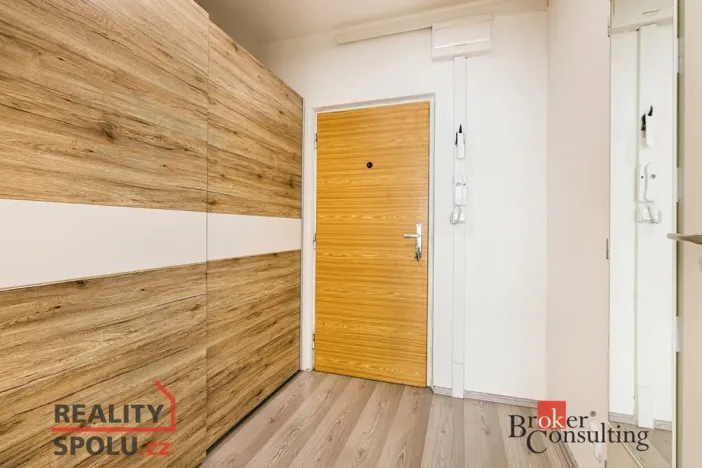 Pronájem bytu 1+kk, Brno - Židenice, Prušánecká, 33 m2