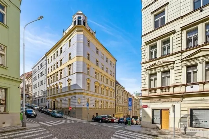 Prodej bytu 3+1, Praha - Žižkov, Cimburkova, 65 m2