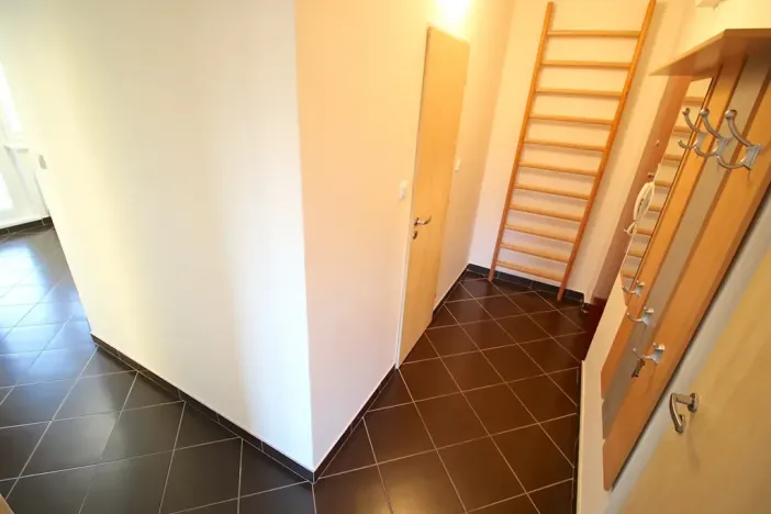 Pronájem bytu 2+1, Brno, Plovdivská, 56 m2