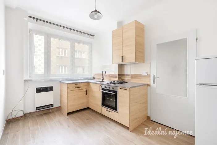 Pronájem bytu 1+1, Praha - Libeň, U libeňského pivovaru, 35 m2
