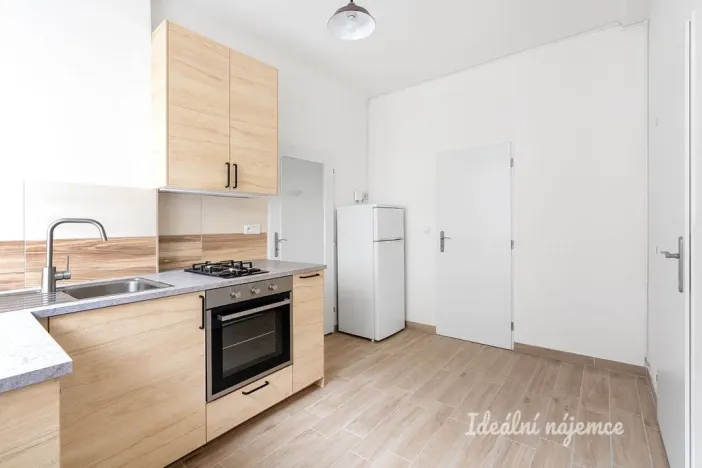 Pronájem bytu 1+1, Praha - Libeň, U libeňského pivovaru, 35 m2