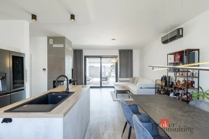 Prodej rodinného domu, Kobylnice, Krátká, 119 m2