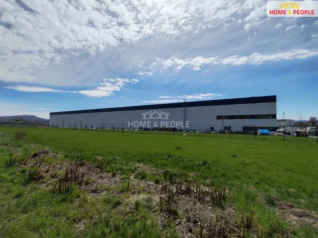 Pronájem skladu, Ostrov - Dolní Žďár, 4400 m2