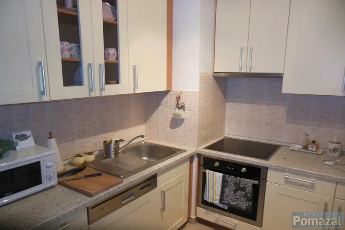 Pronájem bytu 2+kk, Praha - Záběhlice, Velenovského, 58 m2