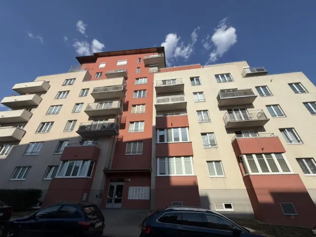 Pronájem bytu 2+kk, Praha - Záběhlice, Velenovského, 58 m2