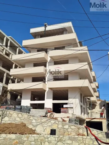 Prodej bytu 3+kk, Saranda, 250 m2