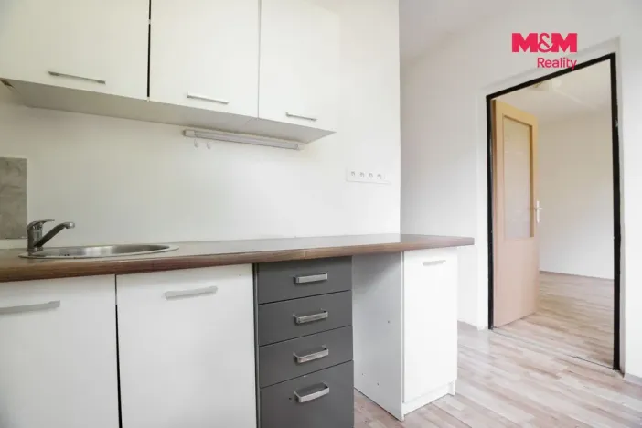 Prodej bytu 3+1, Chomutov, Kamenná, 80 m2