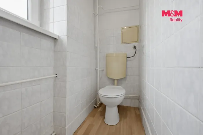 Prodej bytu 3+1, Jince, Čenkovská, 69 m2