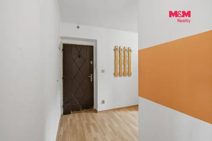 Prodej bytu 3+1, Jince, Čenkovská, 69 m2