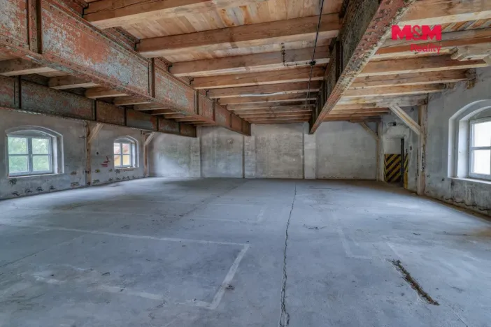 Prodej výrobních prostor, Kynšperk nad Ohří, Sokolovská, 8700 m2