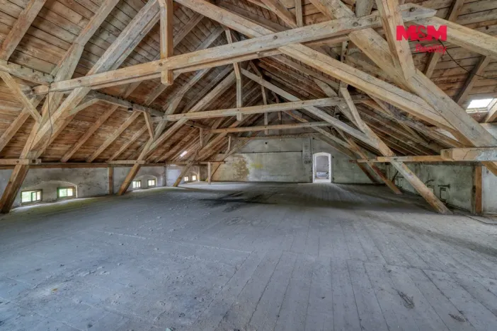 Prodej výrobních prostor, Kynšperk nad Ohří, Sokolovská, 8700 m2