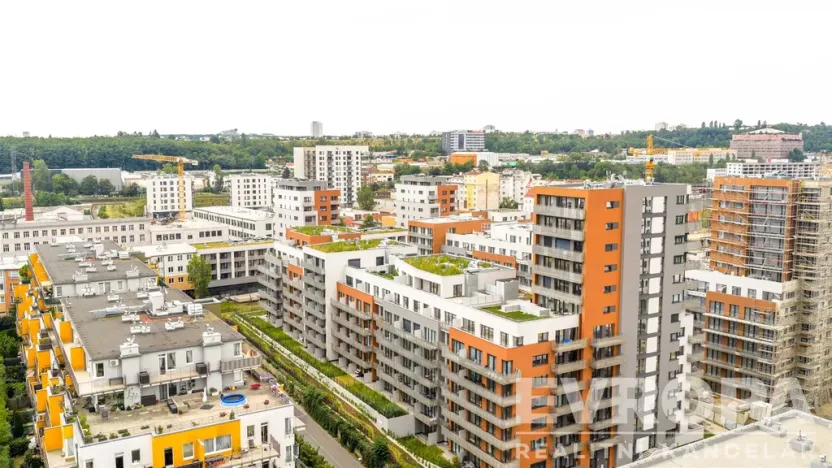 Pronájem bytu 1+kk, Praha, Kabešova, 33 m2