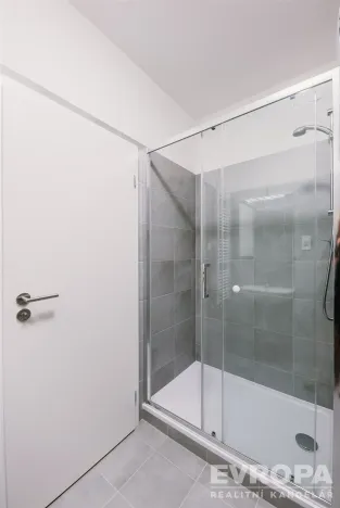 Pronájem bytu 1+kk, Praha, Kabešova, 33 m2