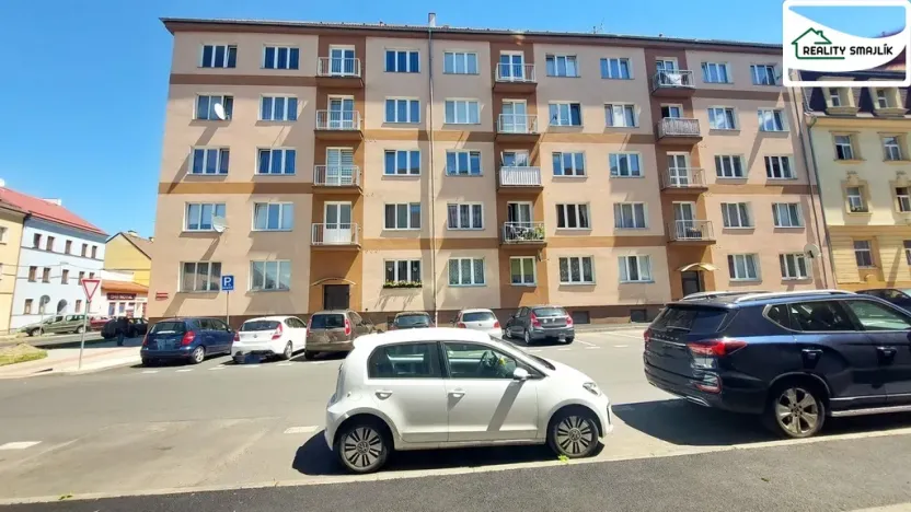 Pronájem bytu 3+1, Cheb, Na Hradčanech, 64 m2