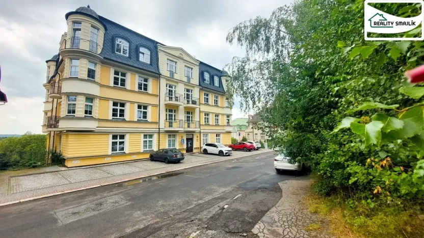 Pronájem bytu 2+kk, Mariánské Lázně - Úšovice, Zeyerova, 55 m2