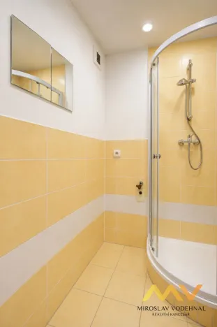 Pronájem bytu 3+1, Hradec Králové - Slezské Předměstí, Polní, 60 m2
