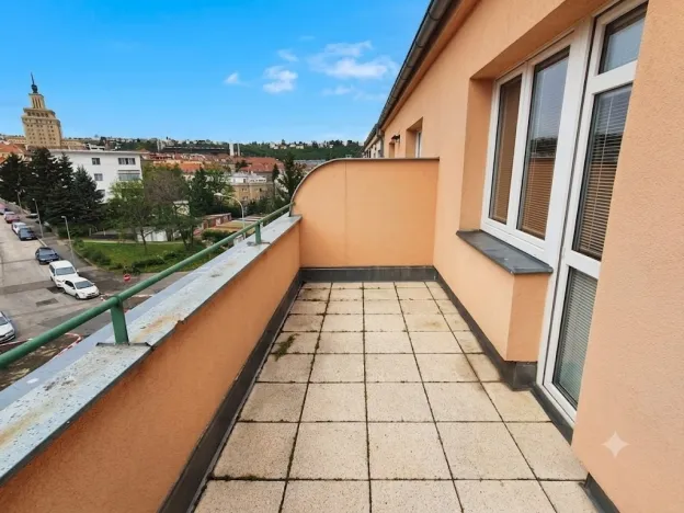 Pronájem bytu 3+kk, Praha, Ve struhách, 58 m2