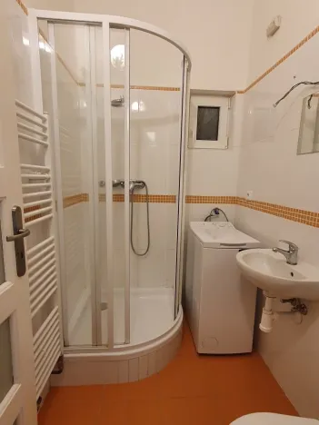 Pronájem bytu 3+kk, Praha, Ve struhách, 58 m2
