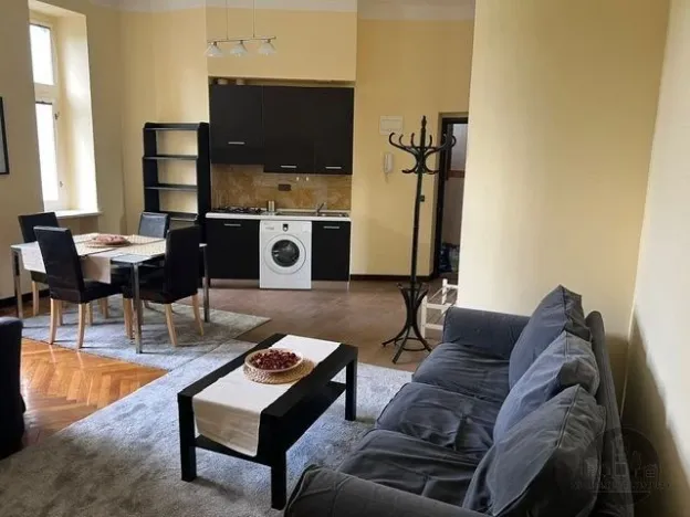 Pronájem bytu 2+kk, Praha - Vinohrady, Slavíkova, 47 m2