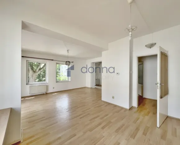 Prodej bytu 3+1, Praha, Podolská, 86 m2