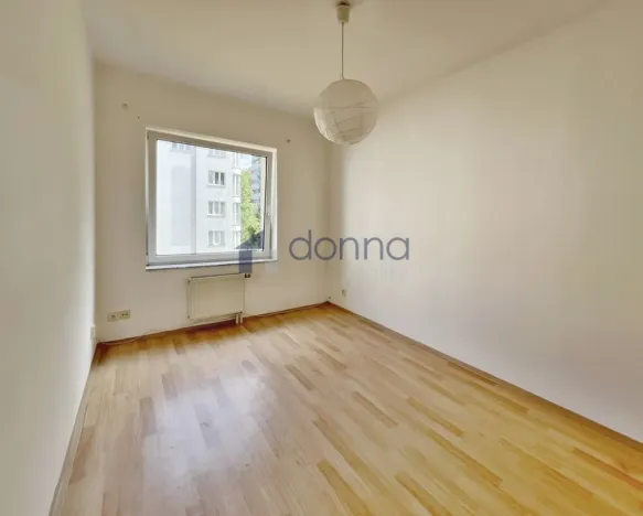Prodej bytu 3+1, Praha, Podolská, 86 m2
