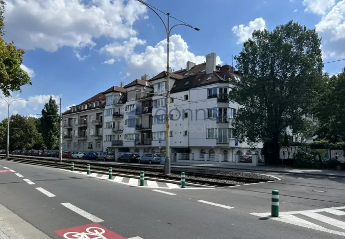 Prodej bytu 3+1, Praha, Podolská, 86 m2