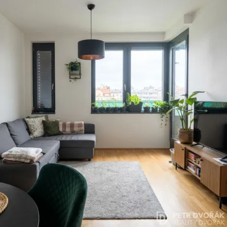 Prodej bytu 2+kk, Praha - Holešovice, U průhonu, 49 m2