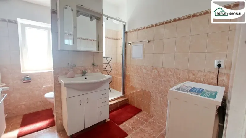 Pronájem bytu 2+1, Cheb, Dyleňská, 54 m2