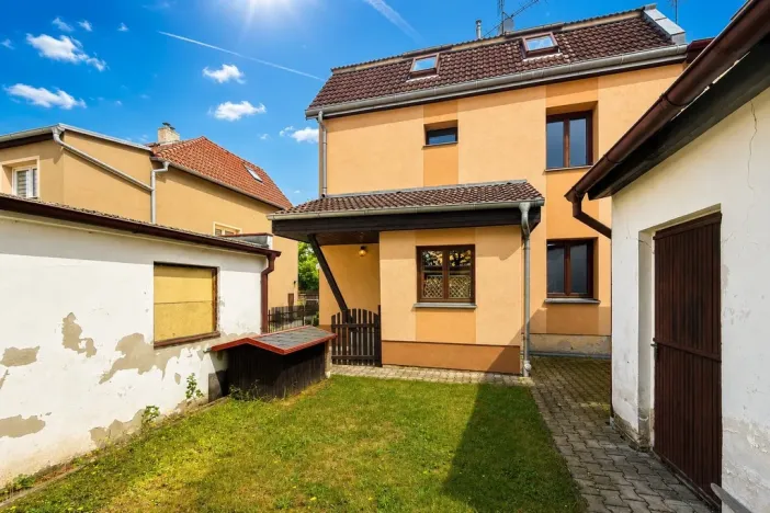 Prodej rodinného domu, Chomutov, Jezerní, 212 m2