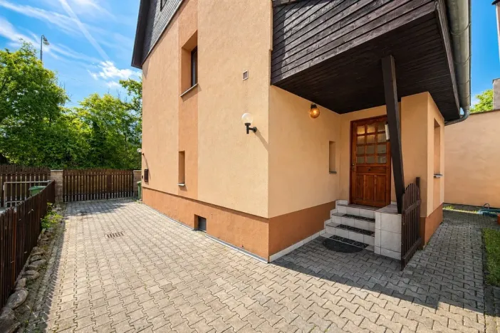 Prodej rodinného domu, Chomutov, Jezerní, 212 m2