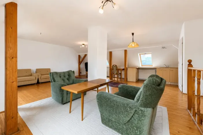 Prodej rodinného domu, Chomutov, Jezerní, 212 m2