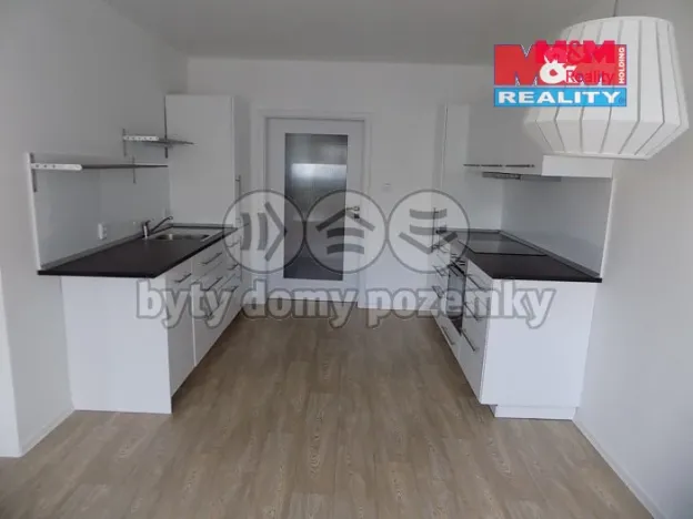 Pronájem bytu 2+kk, Beroun - Beroun-Město, Branislavova, 50 m2