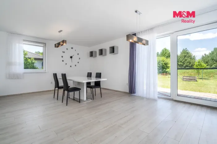 Prodej rodinného domu, Labské Chrčice, 111 m2
