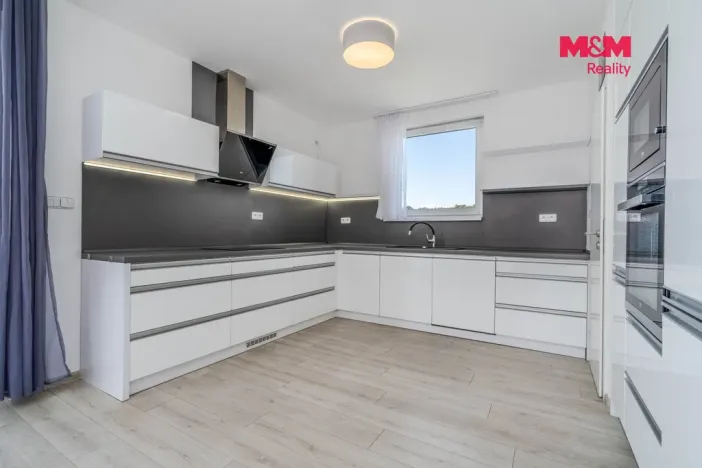 Prodej rodinného domu, Labské Chrčice, 111 m2
