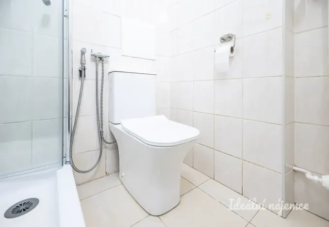 Pronájem bytu 1+1, Praha, Křivoklátská, 33 m2