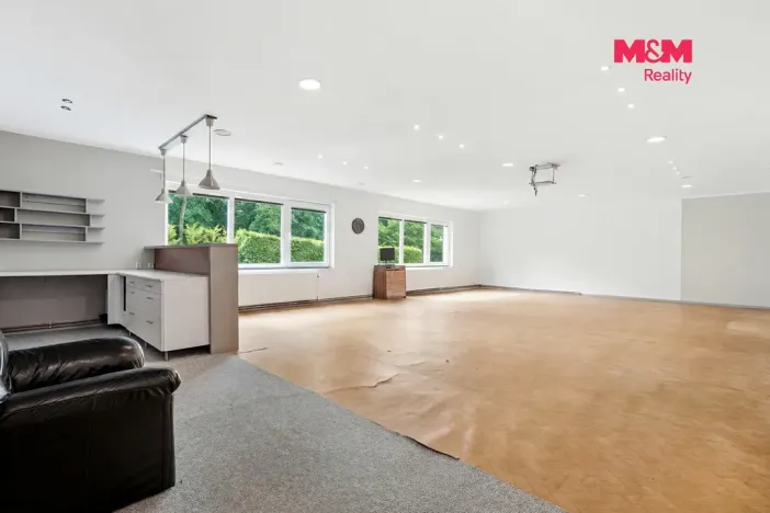 Prodej rodinného domu, Hejnice, Skřivánek, 220 m2