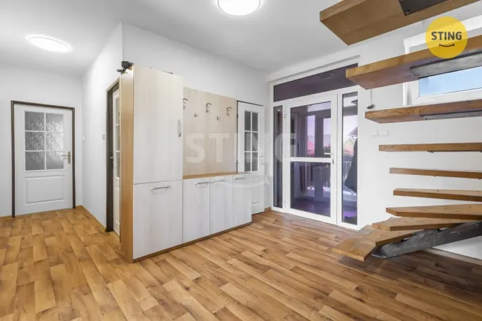Prodej rodinného domu, Krmelín, 230 m2