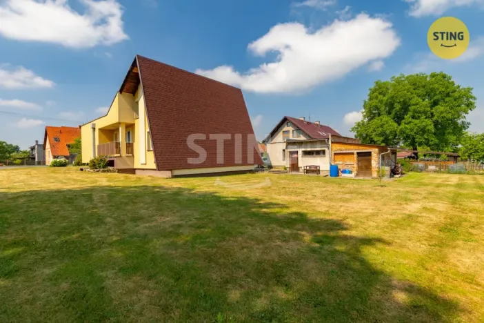 Prodej rodinného domu, Krmelín, 230 m2
