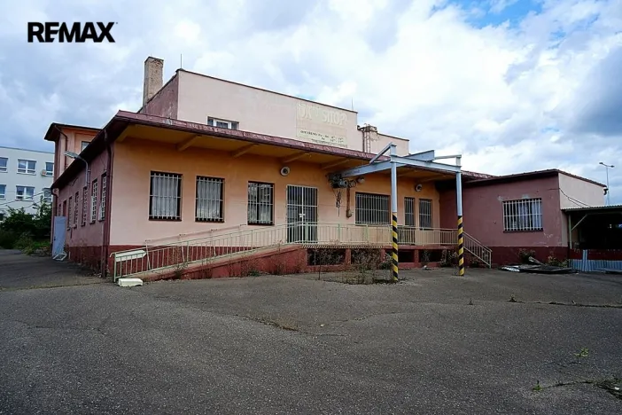 Prodej obchodního prostoru, Hořice, Havlíčkova, 1120 m2