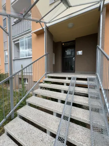 Prodej bytu 3+1, Česká Lípa, Bratří Čapků, 67 m2