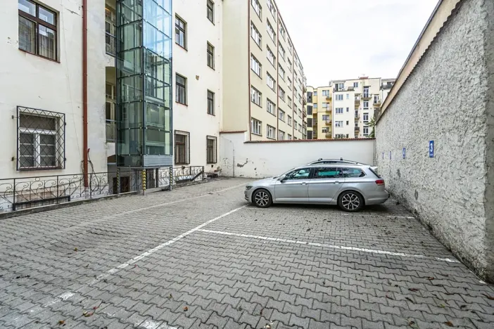 Prodej bytu 2+kk, Praha - Vinohrady, Lucemburská, 51 m2