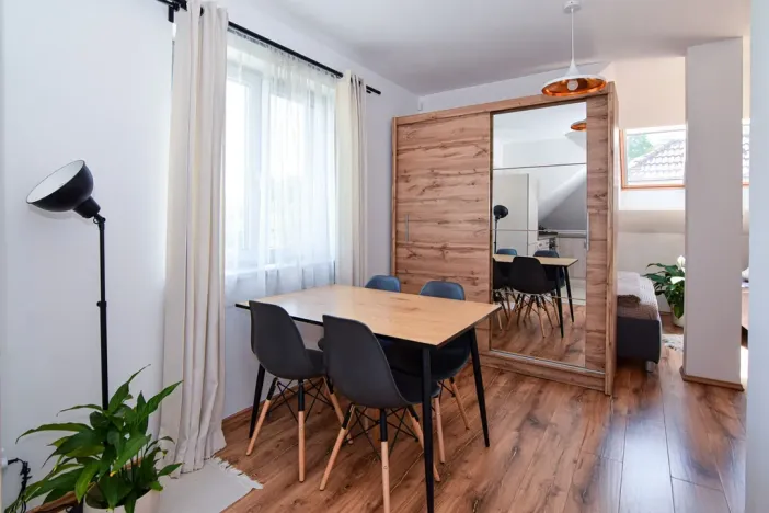 Prodej obchodního prostoru, Říčany - Jažlovice, Jažlovická, 249 m2