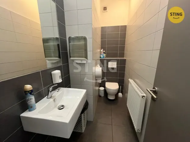 Pronájem kanceláře, Ostrava, Kafkova, 113 m2