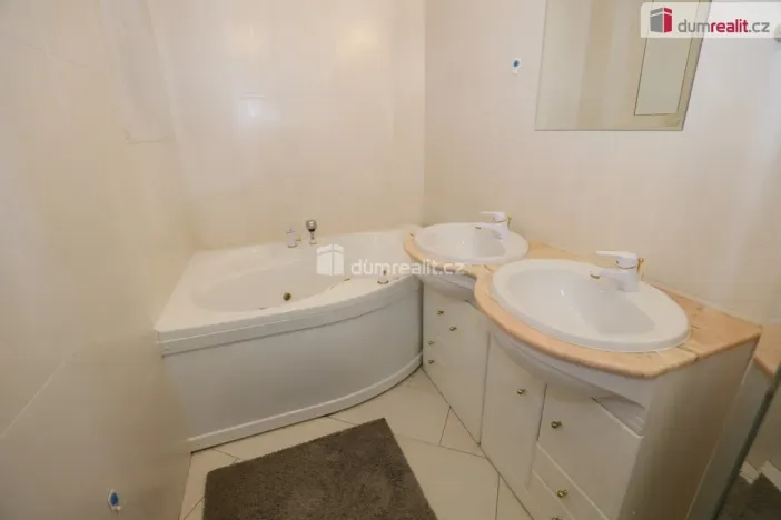 Pronájem bytu 4+kk, Praha - Vinohrady, Kolínská, 145 m2