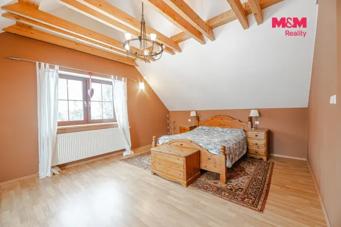 Prodej rodinného domu, Deštné v Orlických horách, 400 m2