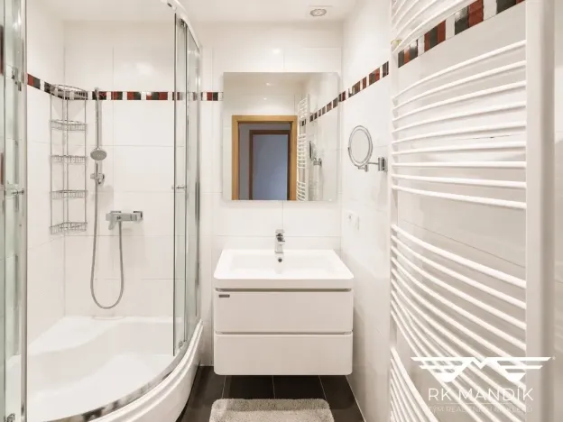 Pronájem bytu 3+1, Praha - Malešice, Tuchorazská, 72 m2