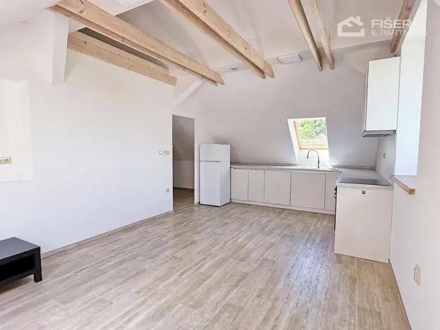Pronájem bytu 2+kk, Poličná, 52 m2