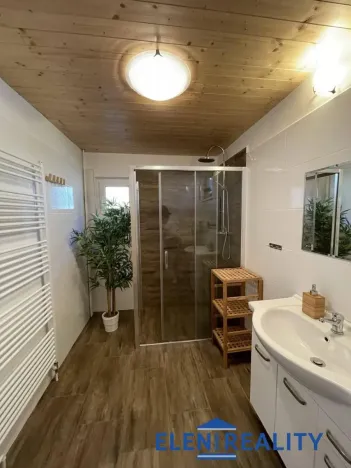 Prodej rodinného domu, Lipová-lázně - Horní Lipová, 320 m2